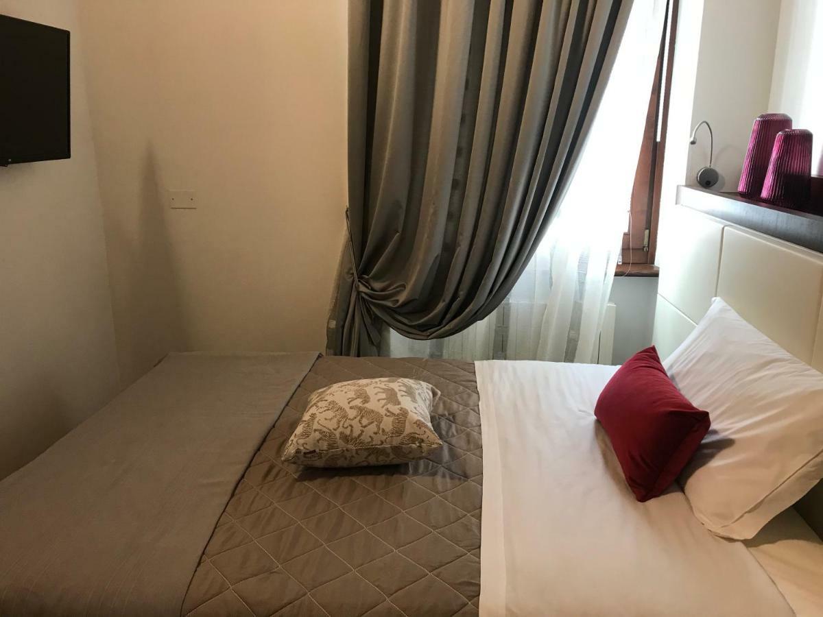 Verona Porta Borsari Relais Ngoại thất bức ảnh